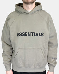 Handla Fear of God Essentials "Cement" Applique hoodie (FW20) online | Smidigt och enkelt på nätet - Merchsweden |