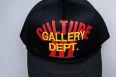 Caps