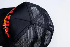 Caps