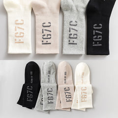 FG7C Vintage Alphabet Socks 2 pairs